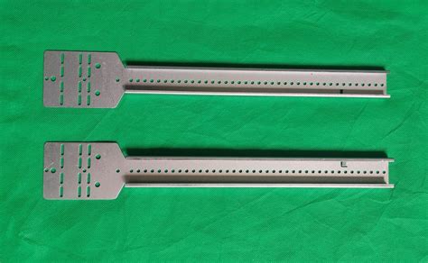 telescopic stud brackets